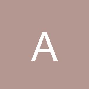Meet your Posher, Amélie